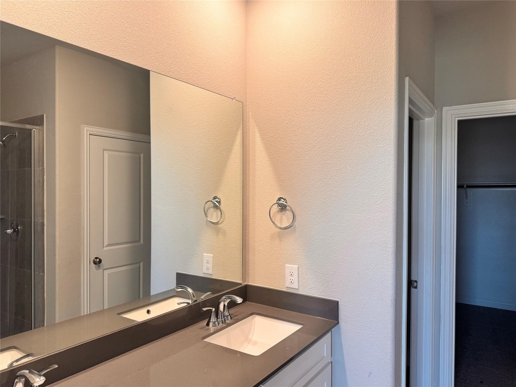 804 Sicily Boulevard - Photo 8