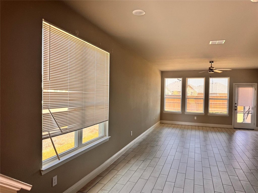 804 Sicily Boulevard - Photo 4