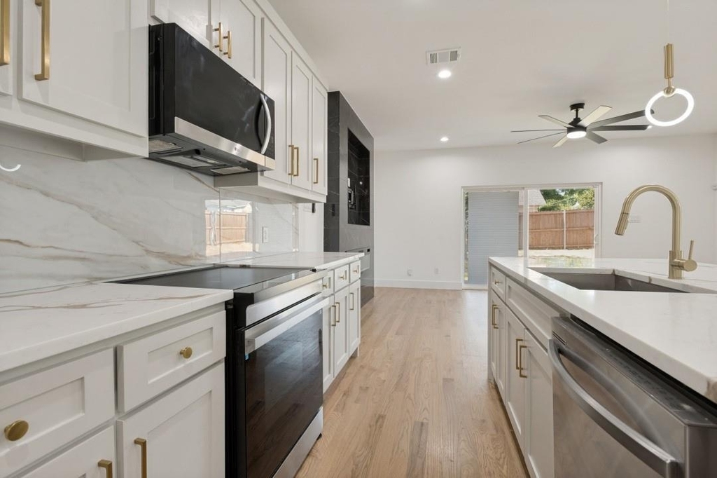 3728 Mount Ranier Street - Photo 3