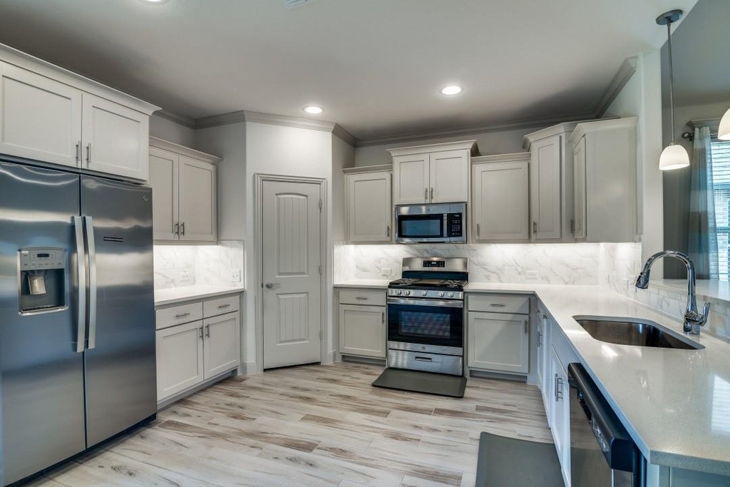 248 Braves Way - Photo 7