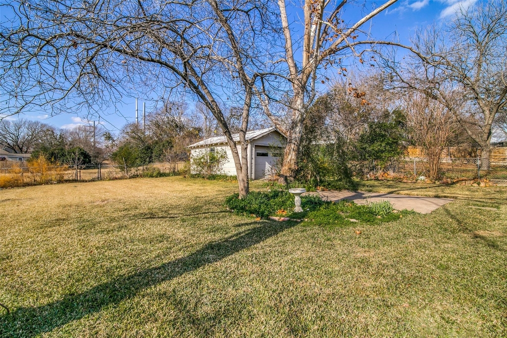 214 S Clark Street - Photo 24