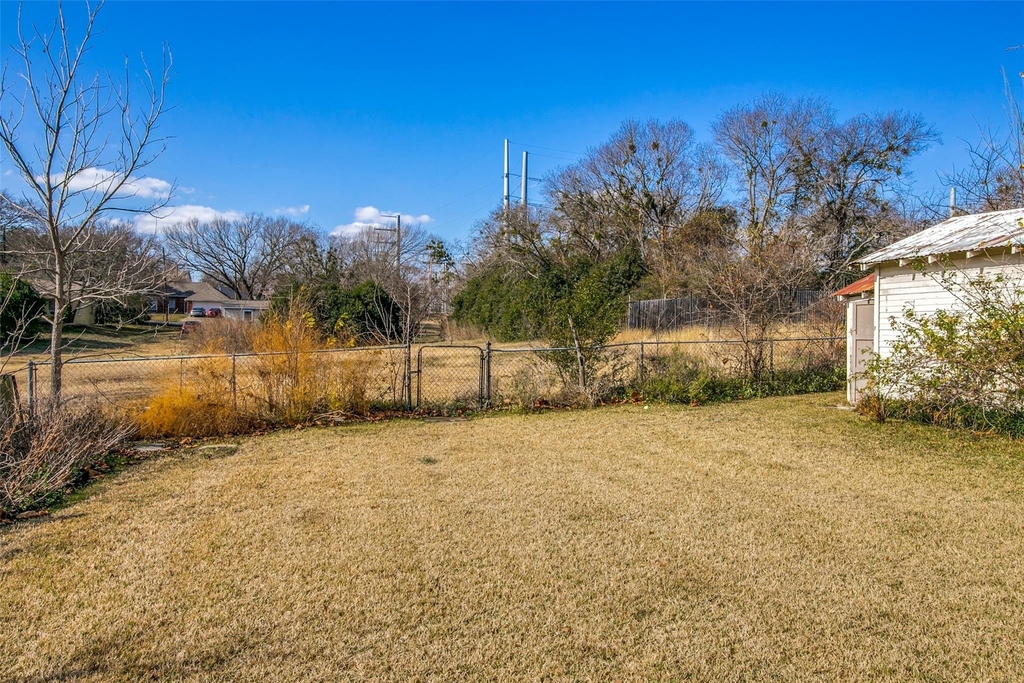 214 S Clark Street - Photo 25