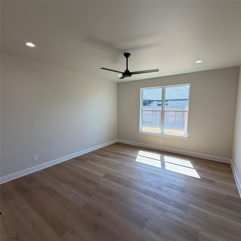 7802 Enderby Lane - Photo 21