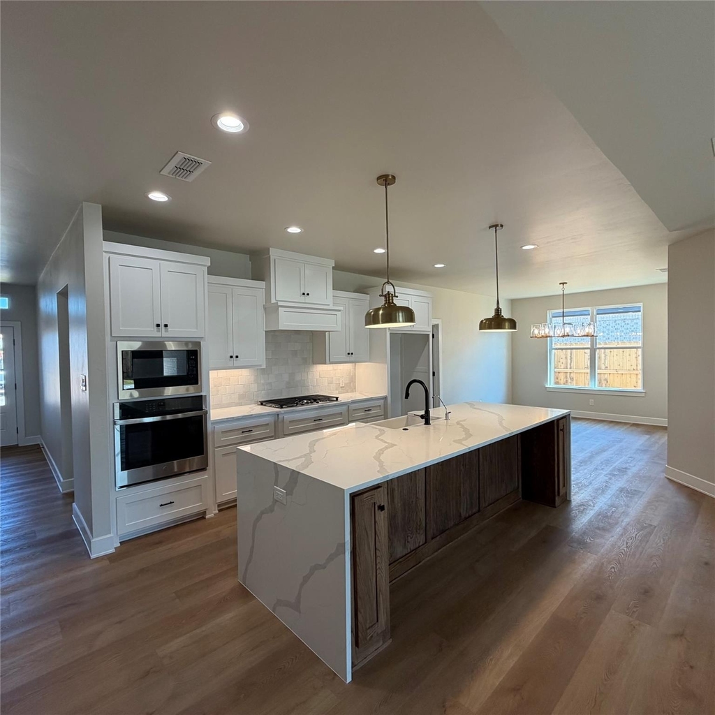 7802 Enderby Lane - Photo 3