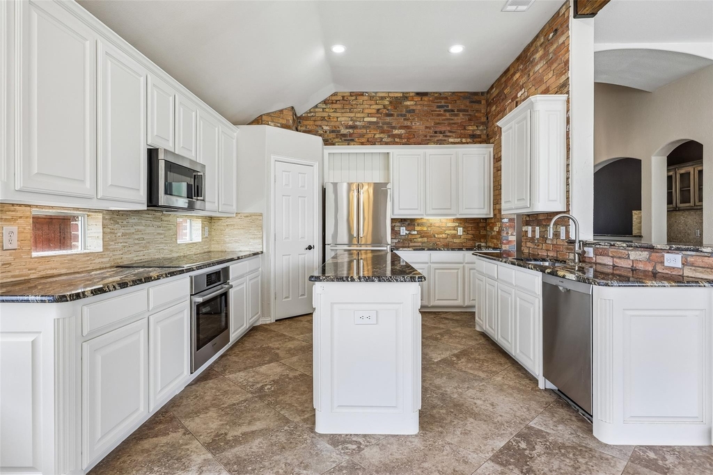 8330 Elena Drive - Photo 7