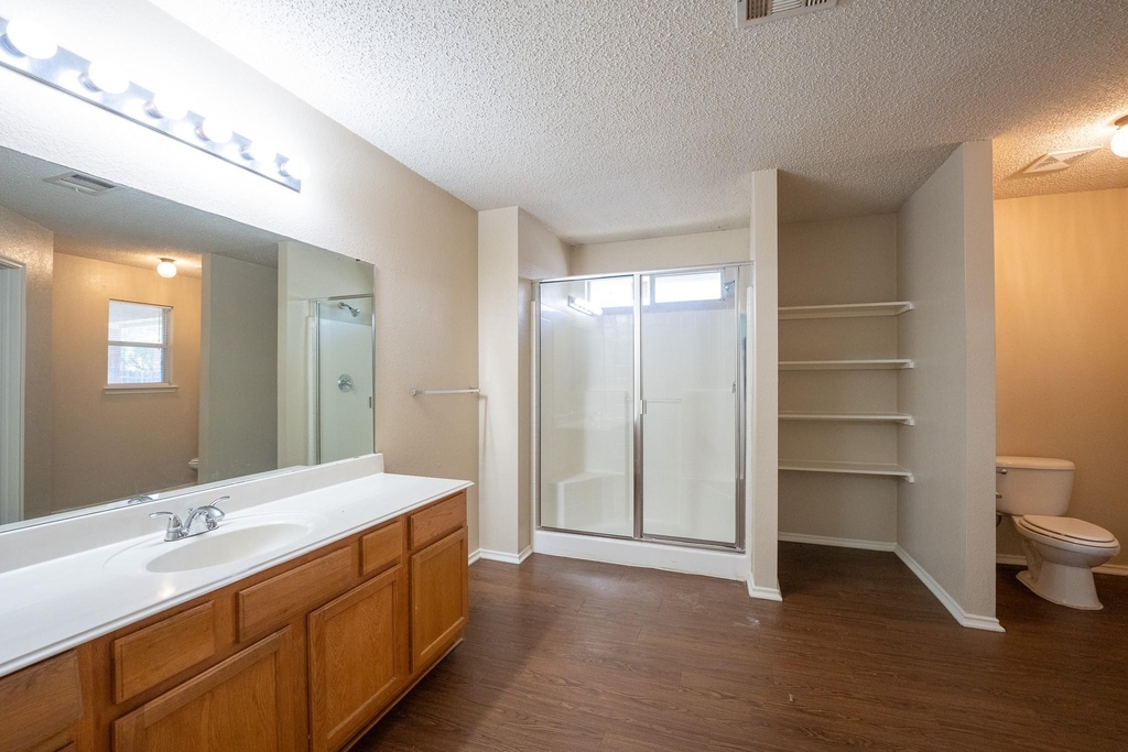 183 Rolling Court - Photo 10