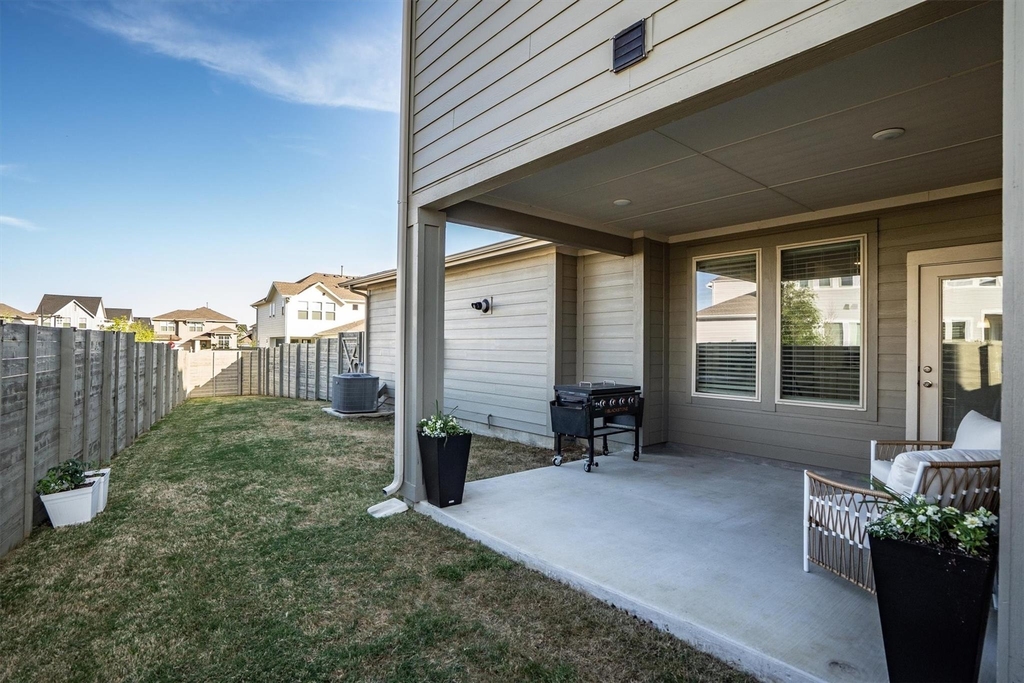 1346 Roundup Way - Photo 28