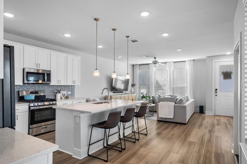 1346 Roundup Way - Photo 1