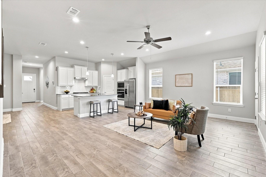 2704 Starling Street - Photo 1