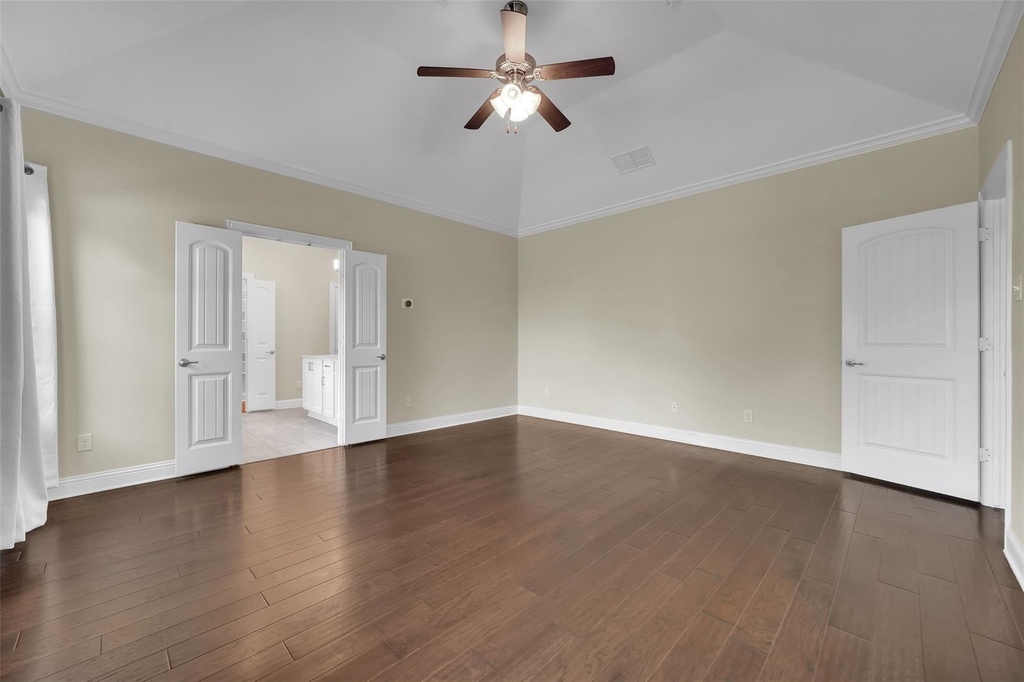 5805 Zinnia Drive - Photo 16