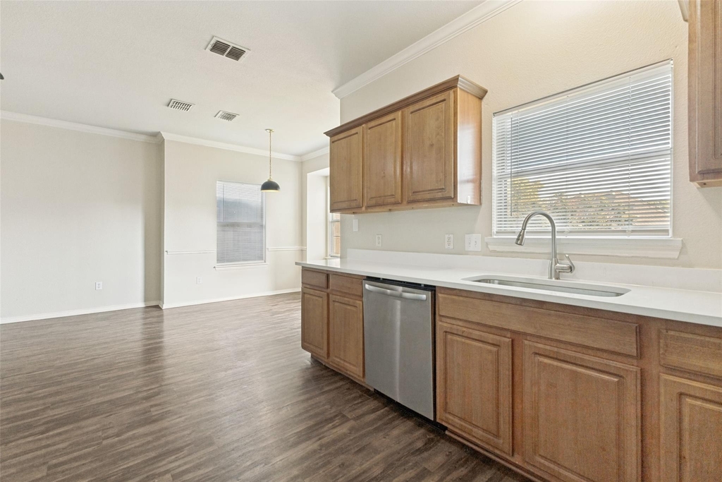 224 Wyndham Meadows Way - Photo 6