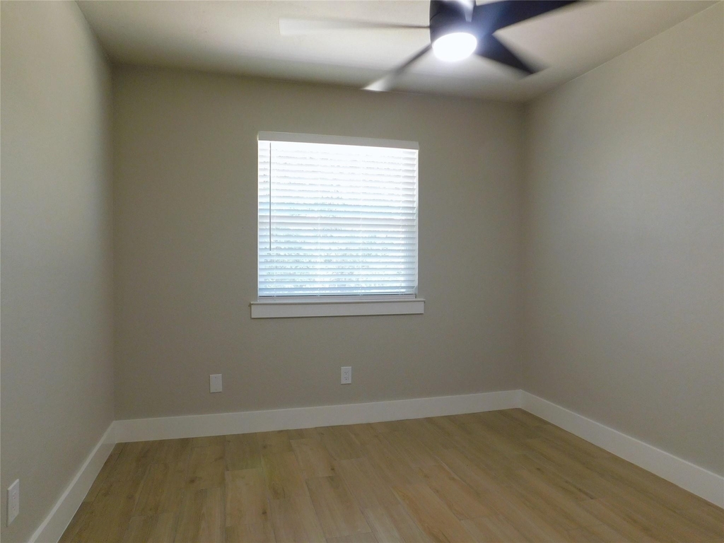 404 Woodson Circle - Photo 15