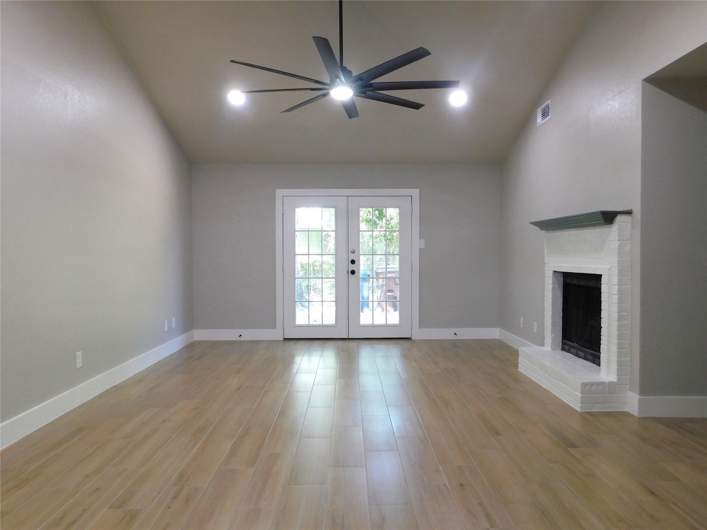 404 Woodson Circle - Photo 6