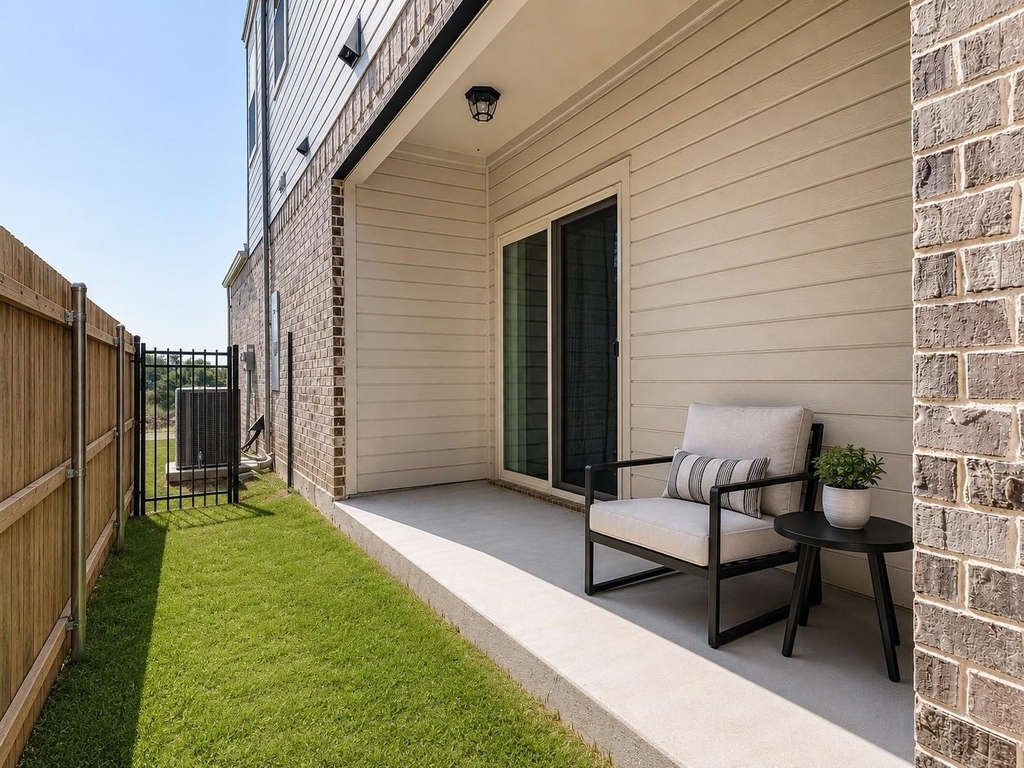 6523 Bowman Roberts Drive - Photo 8