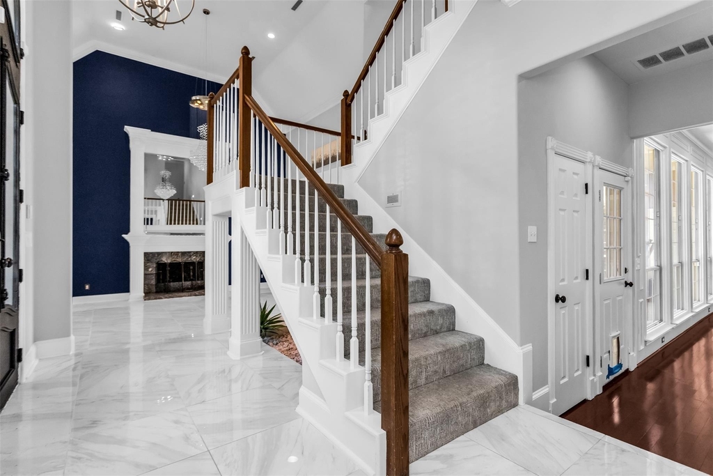 4404 Hollow Oak Drive - Photo 7