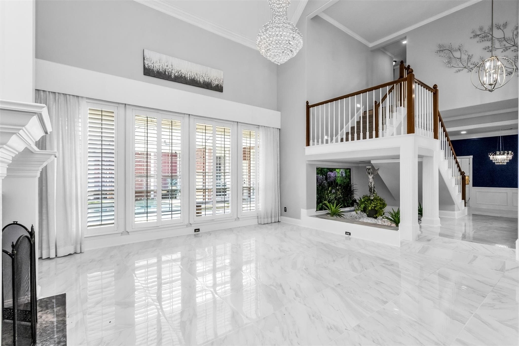 4404 Hollow Oak Drive - Photo 8