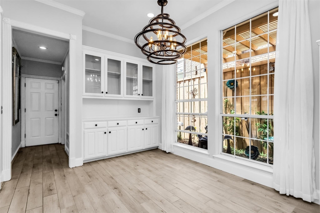 4404 Hollow Oak Drive - Photo 18