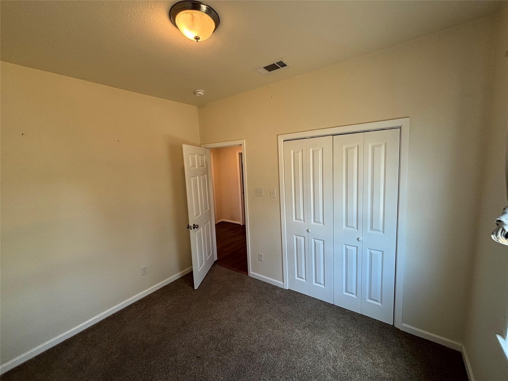 602 East Street - Photo 11