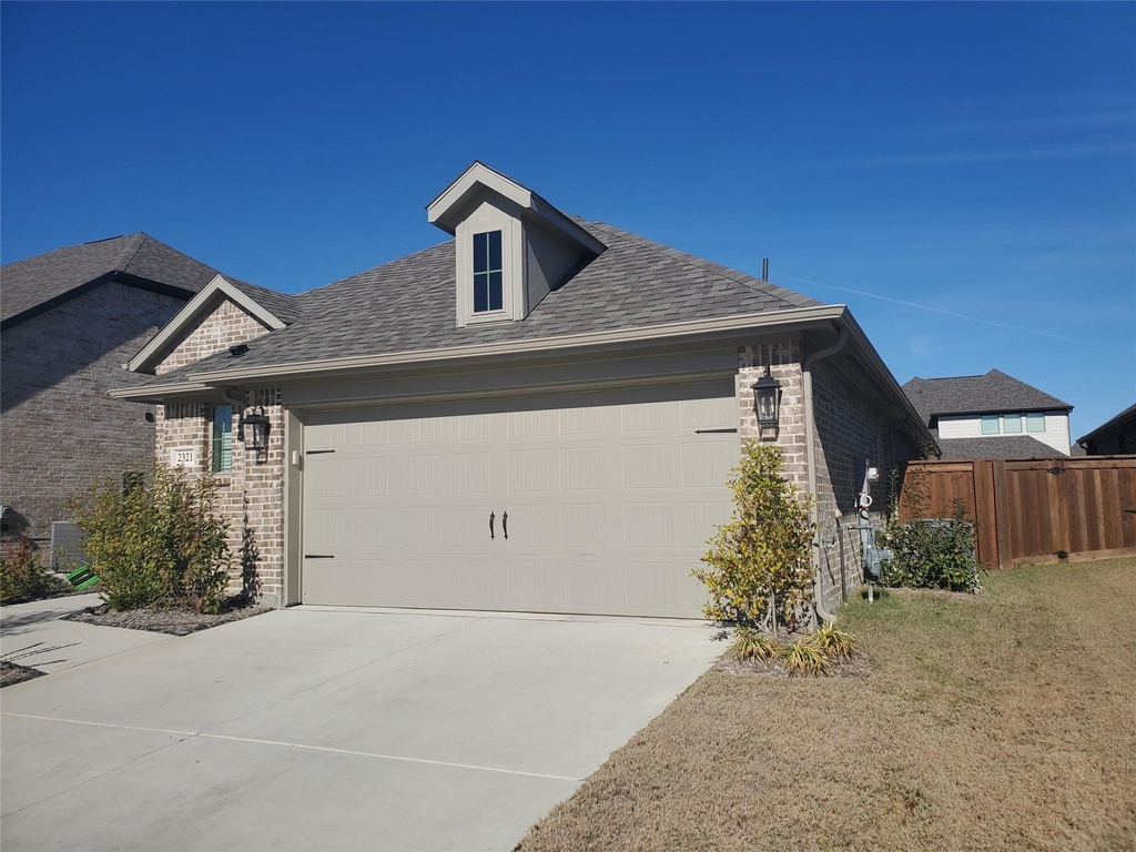 2321 Birdwell Cove - Photo 1