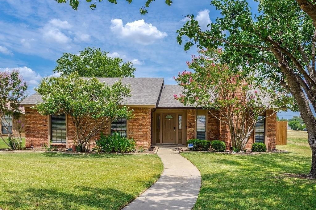 5264 Pruitt Drive - Photo 0
