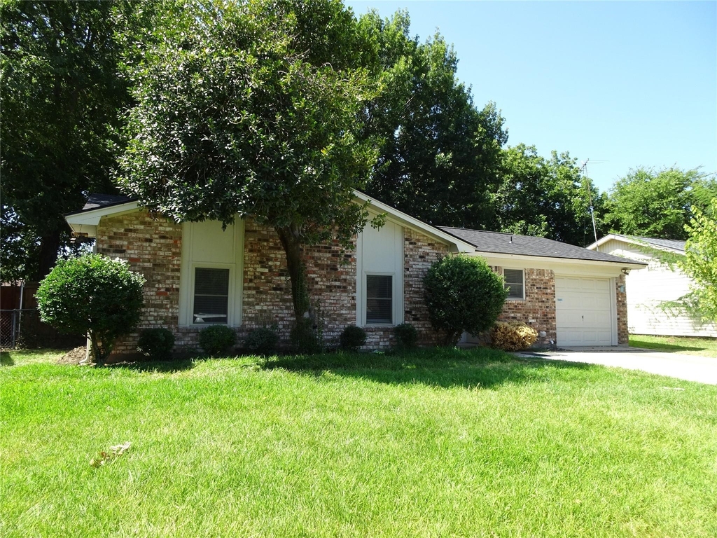 3110 Sandra Lane - Photo 2