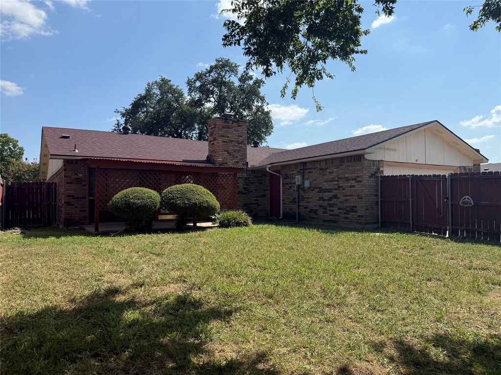 2114 Burrows Trail - Photo 15