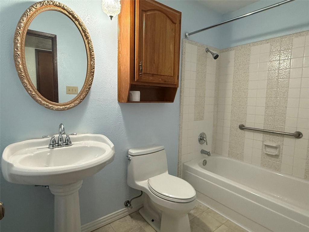 2114 Burrows Trail - Photo 11