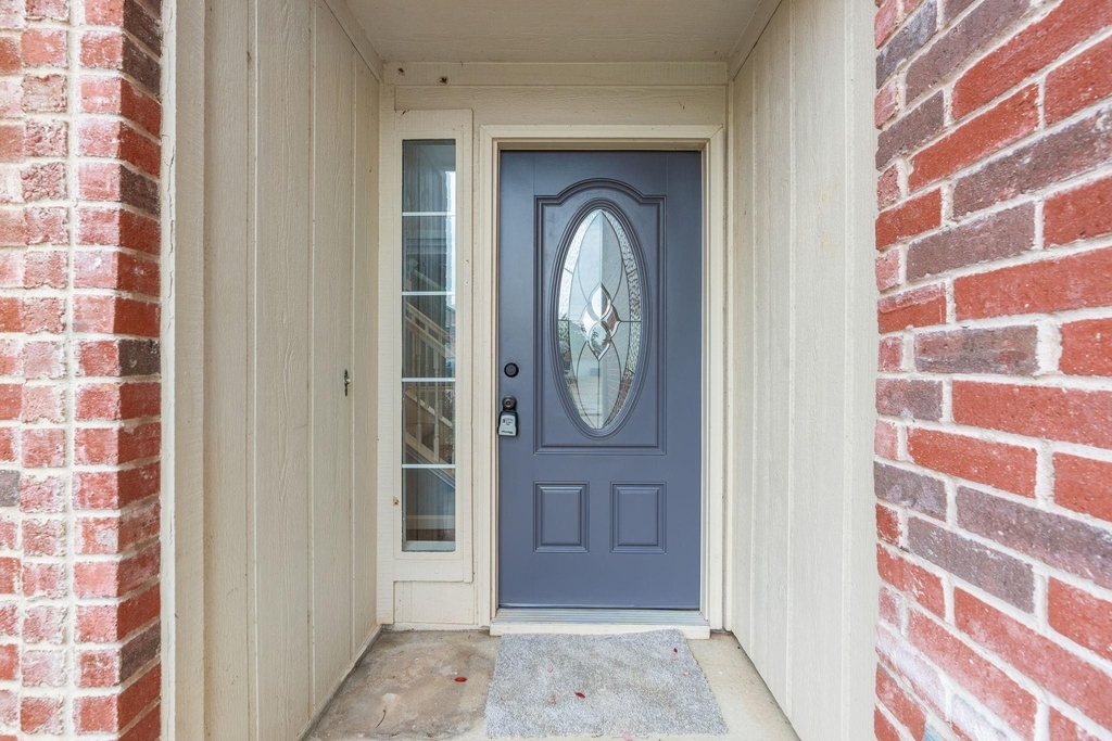 1704 Sandera Court - Photo 1