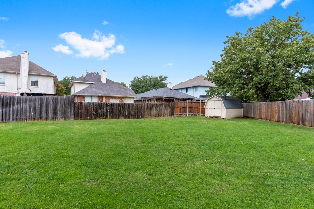1704 Sandera Court - Photo 25