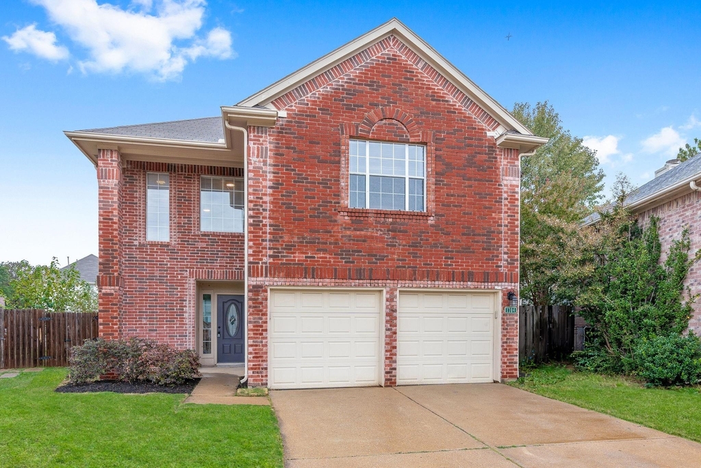 1704 Sandera Court - Photo 0