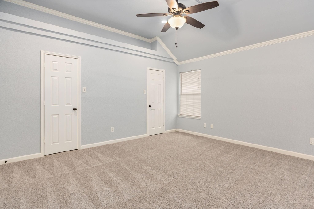 1704 Sandera Court - Photo 14