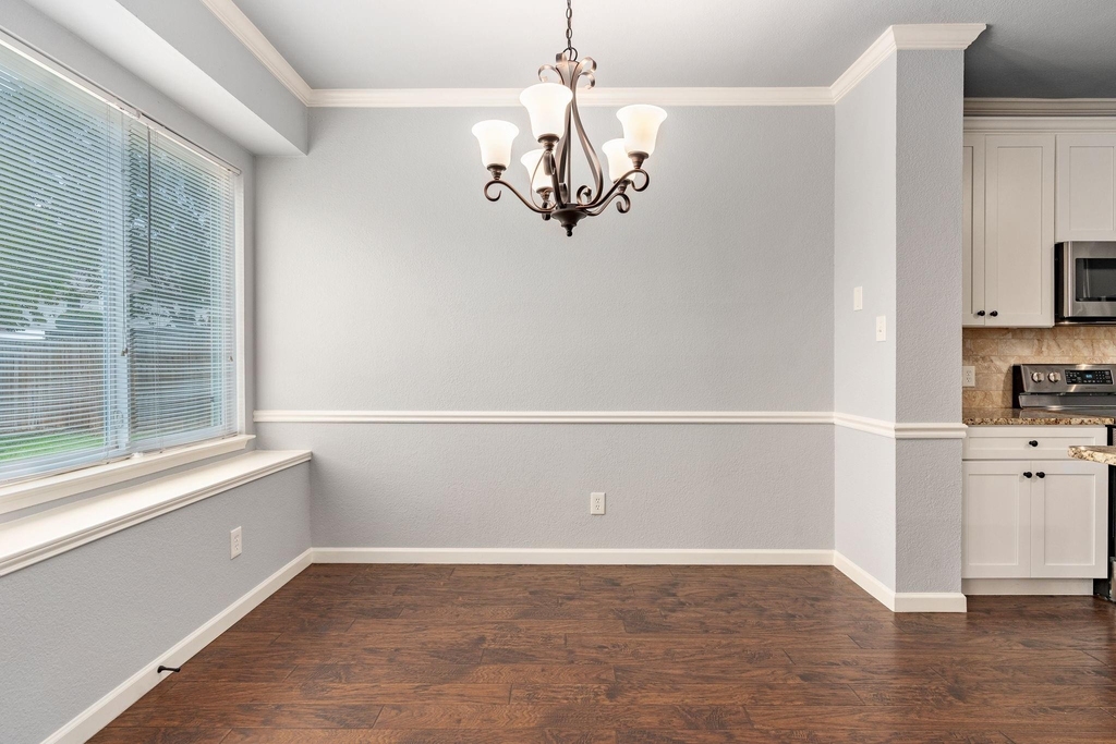 1704 Sandera Court - Photo 8