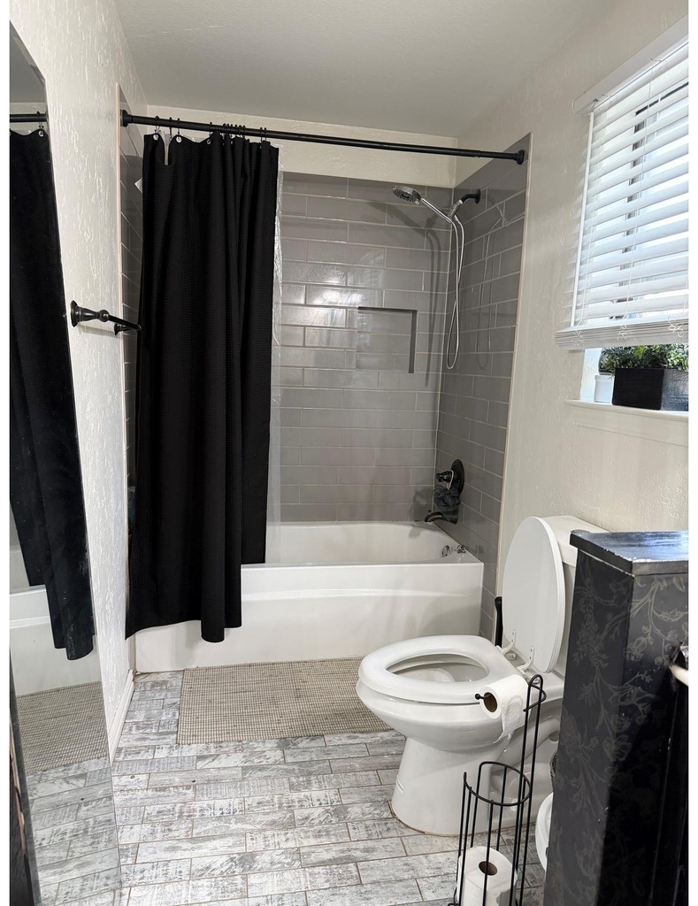7340 Skillman Street - Photo 2