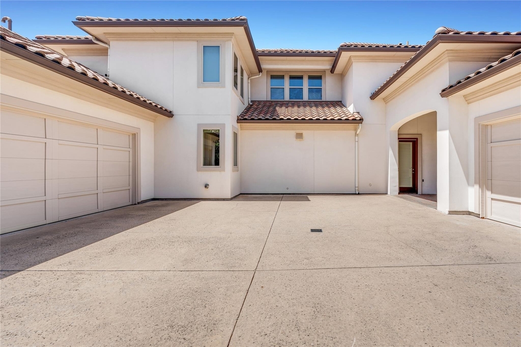 3759 Broadmoor Way - Photo 39