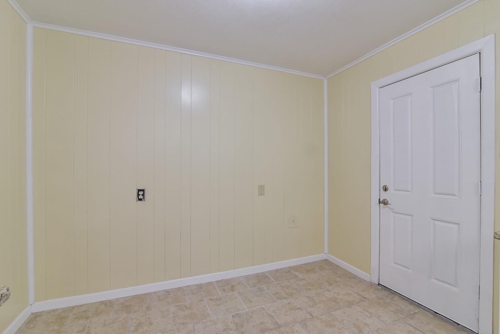7233 Overhill Road - Photo 16