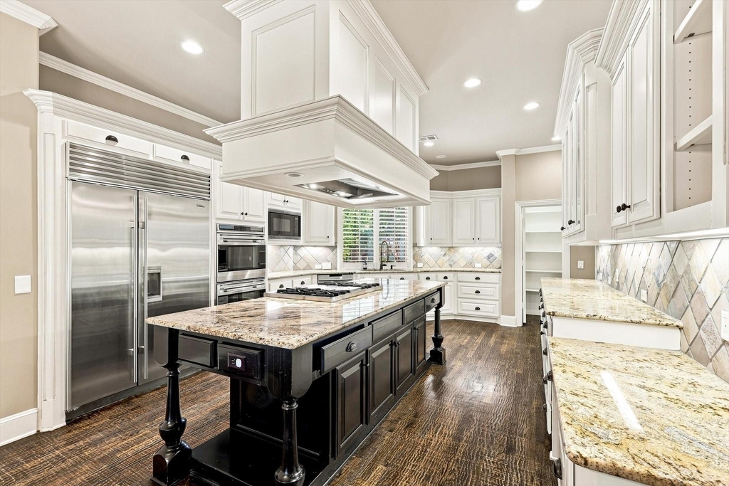 731 Lockridge Road - Photo 9