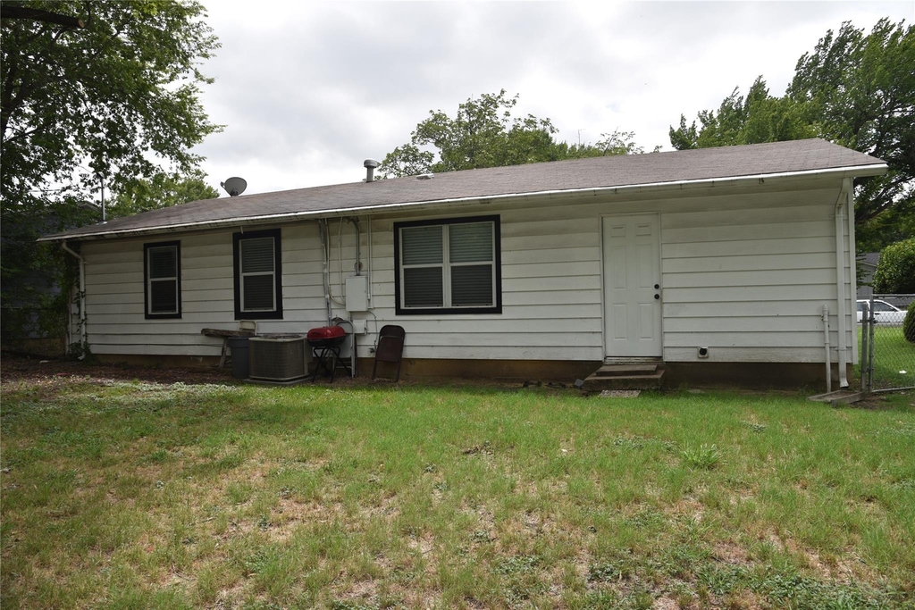 856 Renfro Drive - Photo 3