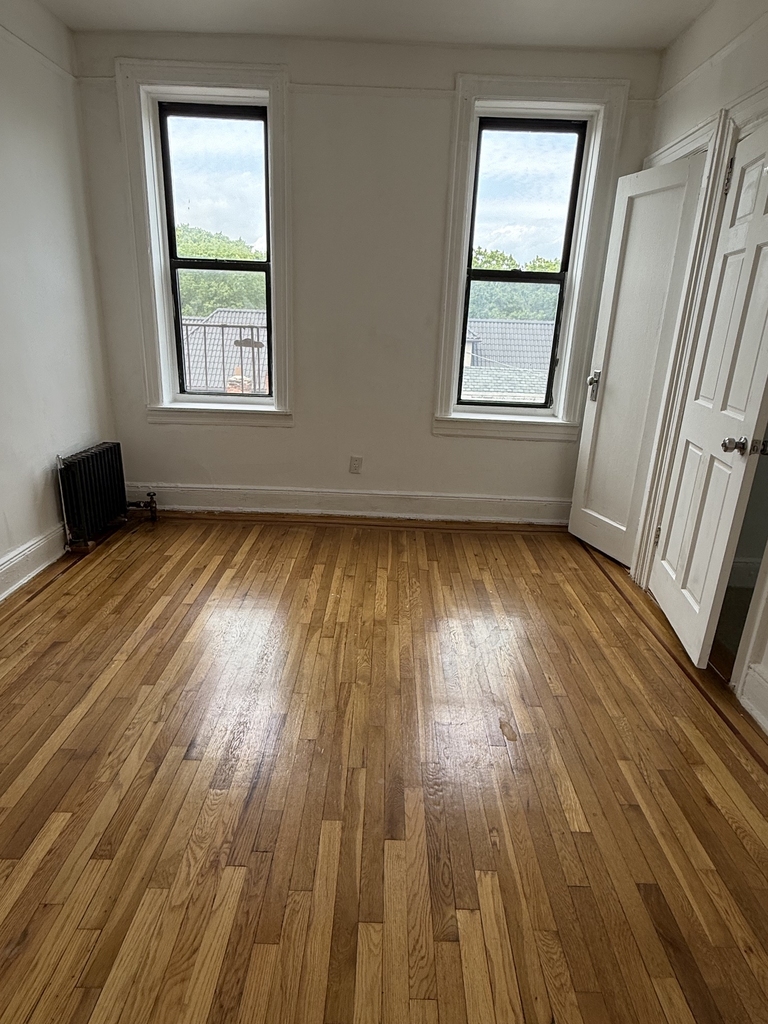 2080 West Street - Photo 6