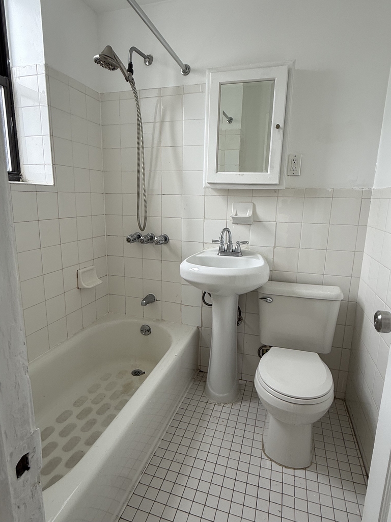 2080 West Street - Photo 5