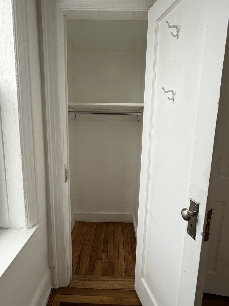 2080 West Street - Photo 9