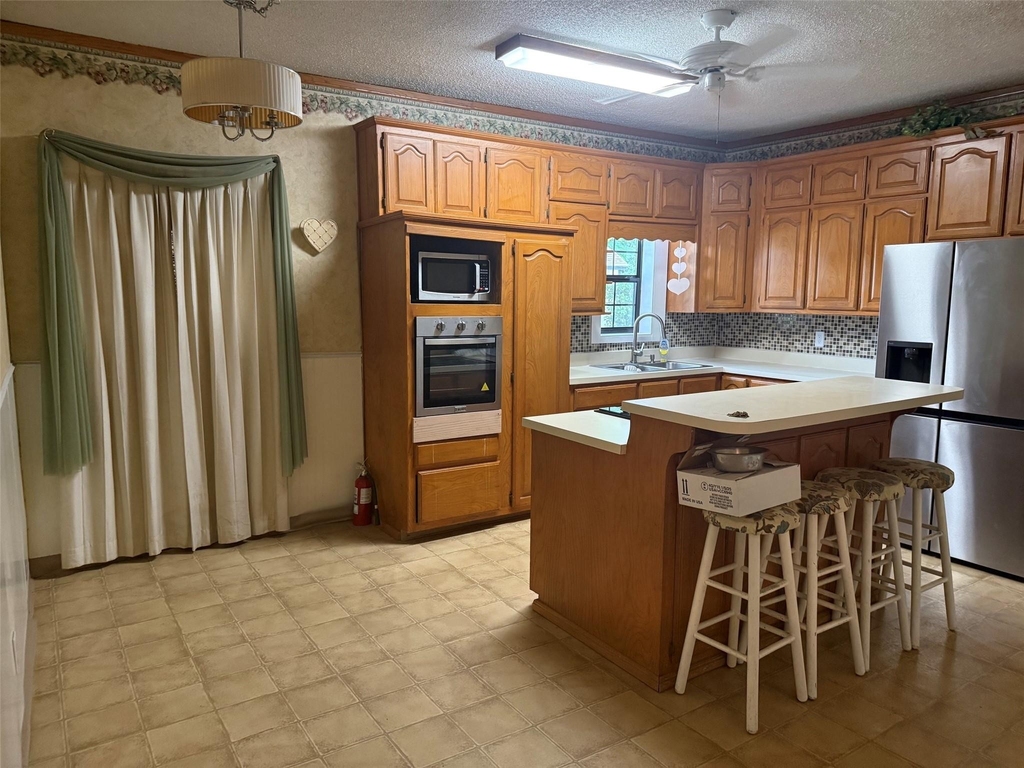 643 E South Street - Photo 8