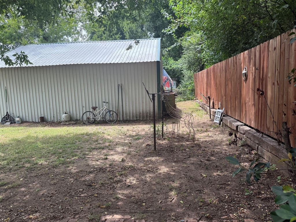 643 E South Street - Photo 30