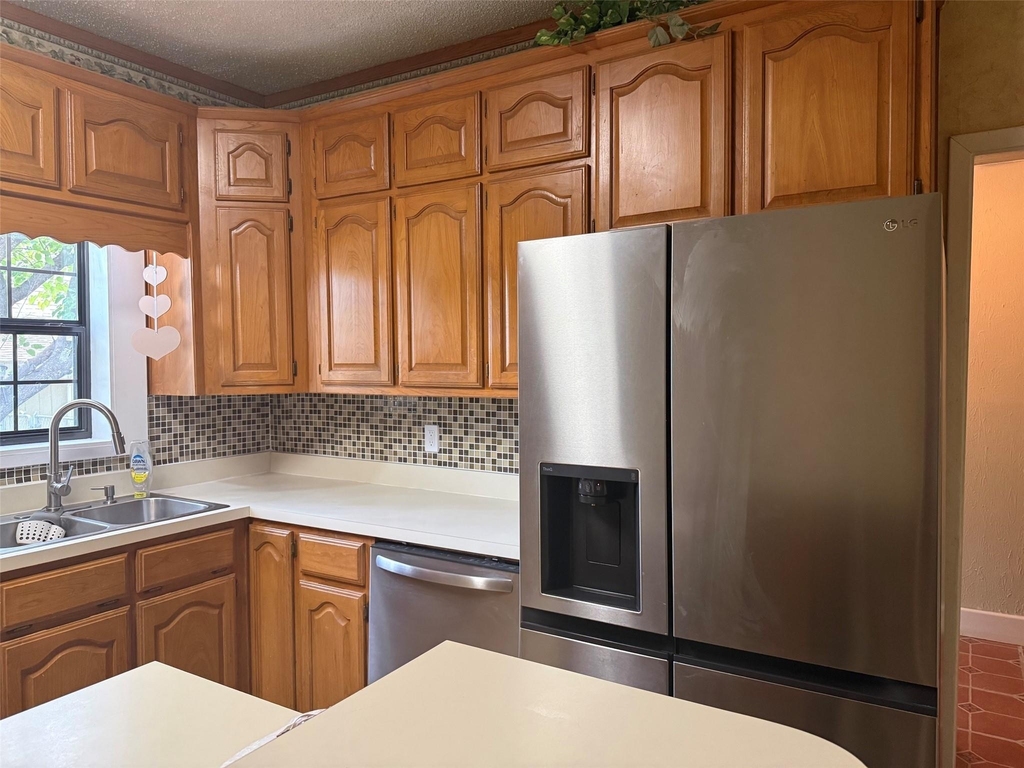 643 E South Street - Photo 10