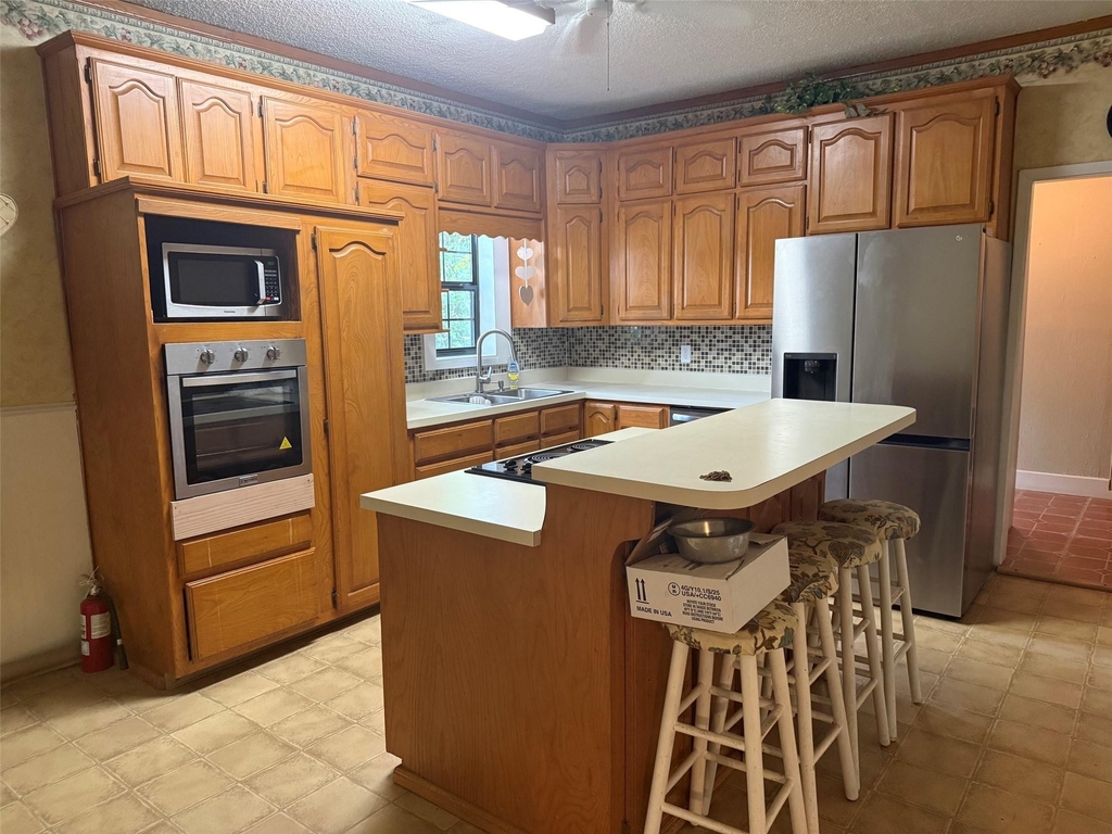 643 E South Street - Photo 9