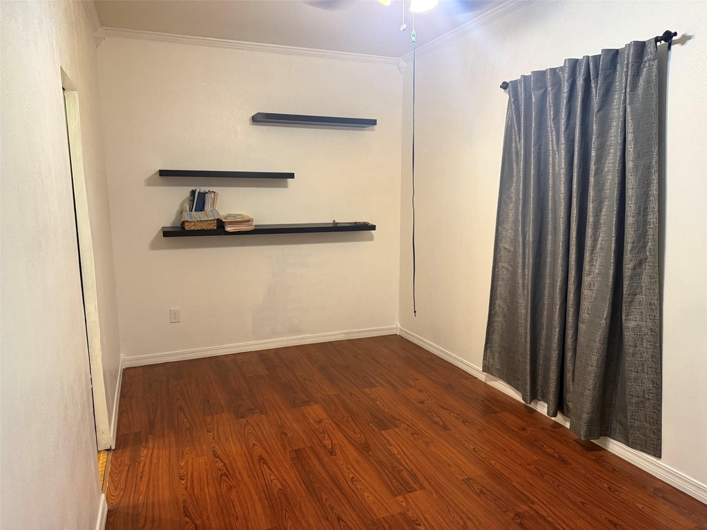643 E South Street - Photo 14