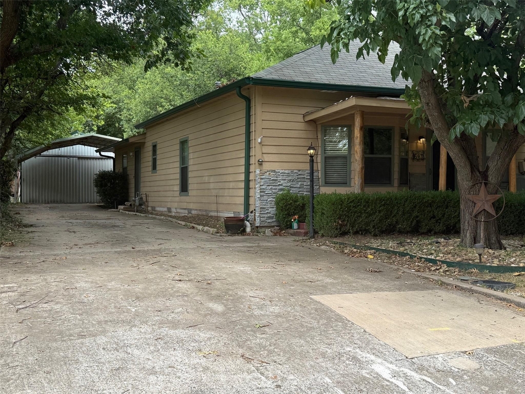 643 E South Street - Photo 29