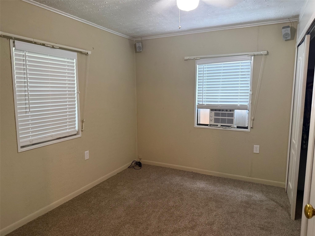 643 E South Street - Photo 32