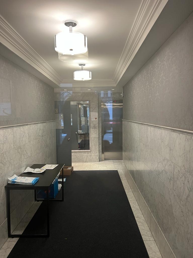 E 82 St / 1st Avenue  - Photo 10