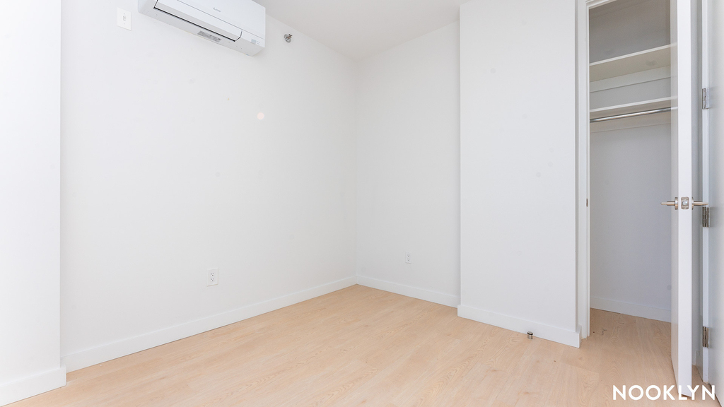 280 Meeker Ave 11211 - Photo 3