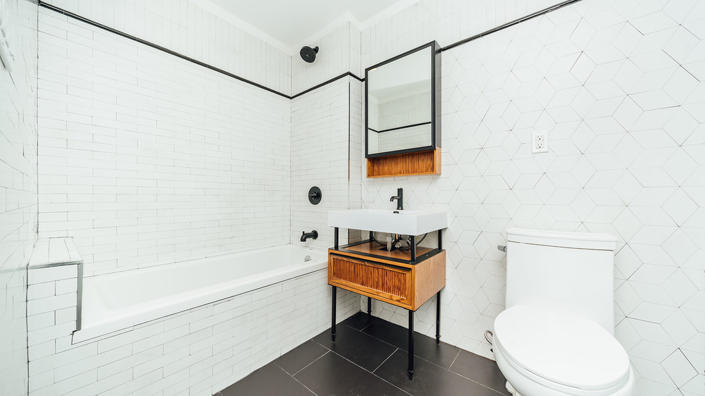 115 Stanwix St 11206 - Photo 1